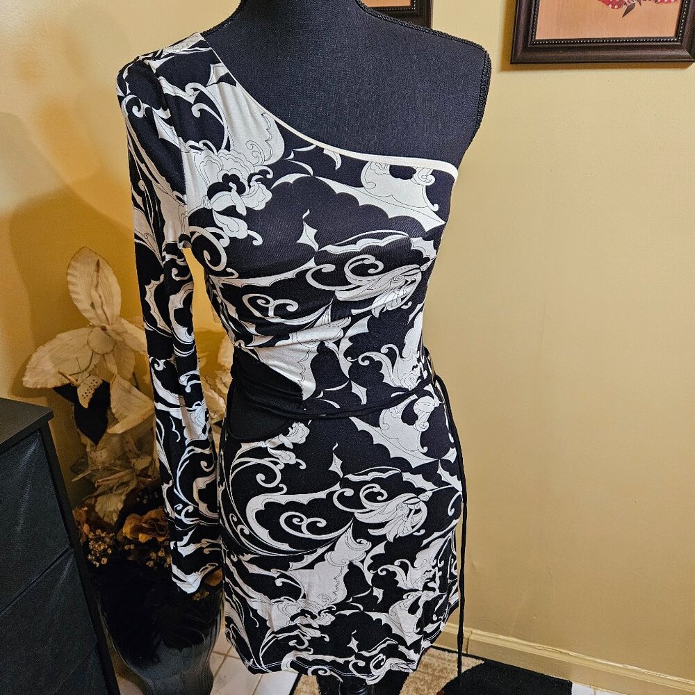 Bebe One-Shoulder Cutout Top